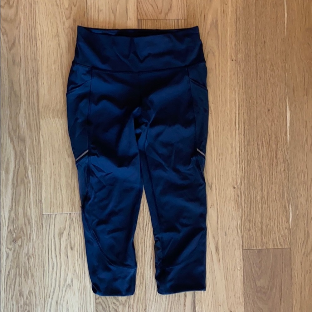 Lululemon Homestretch crop 19” size 4 black
